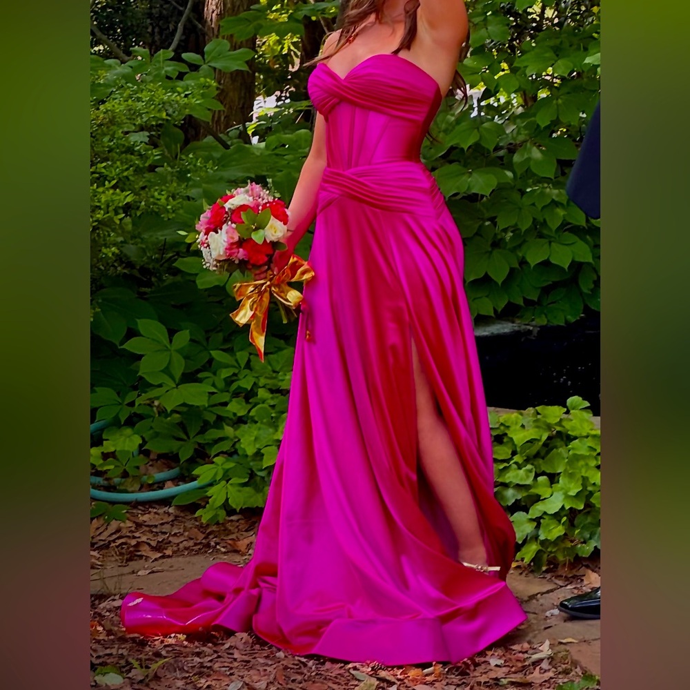 Fuchsia Pink Sherri hill 56161 Strapless Cut out Long Prom dress Size 00